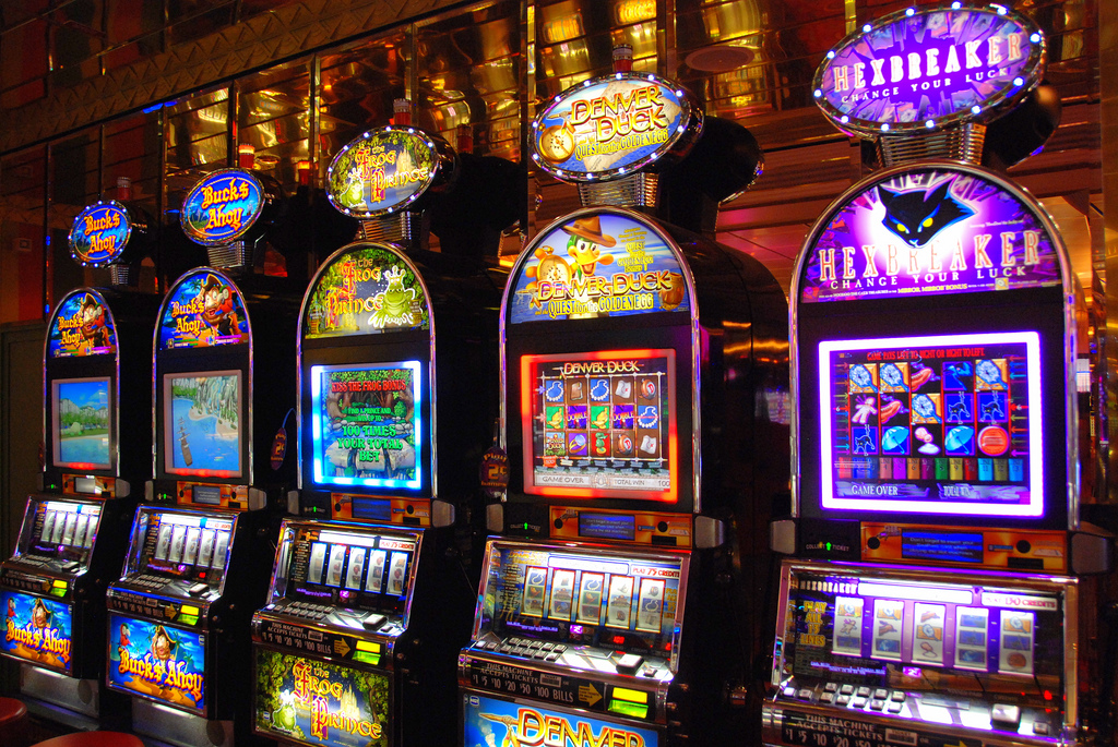 Think Big To Dig Big With Slot Machines