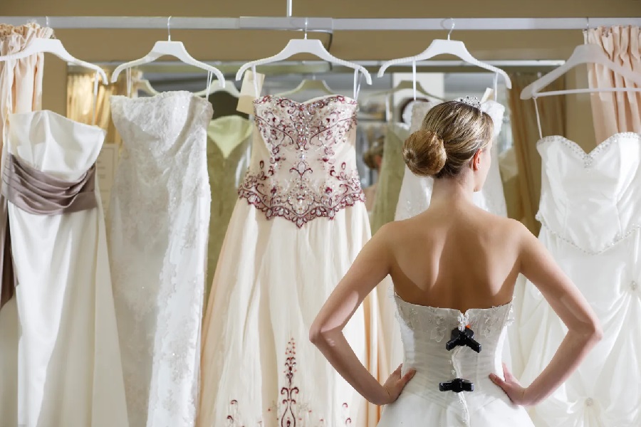 Choosing The Ideal Wedding Dress